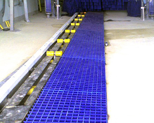 Blue Wave Car Wash Signature Blue Molded Grating